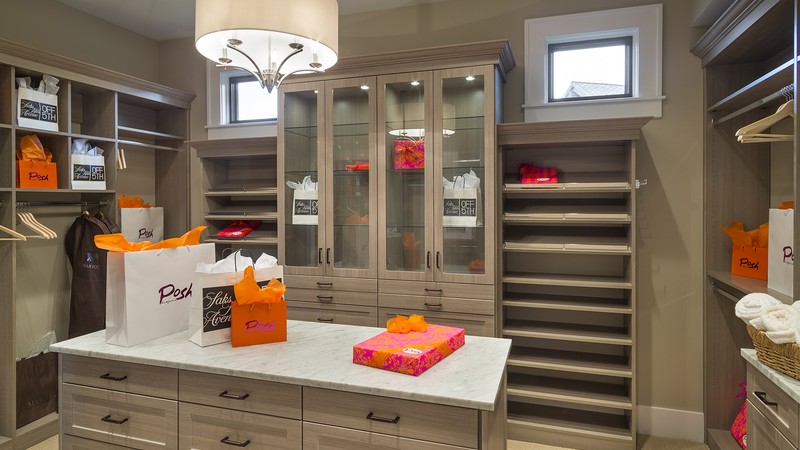 Chatham Custom Home Plan 2472 Closet